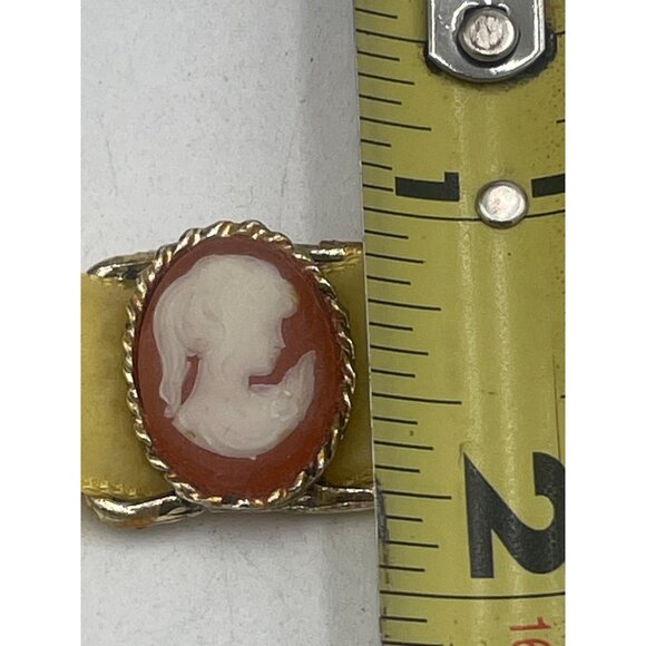 Vintage Soft Yellow Velvet Cameo Choker Adorned With Elegant Victorian Profile P - Picture 6 of 6